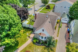 2445 Columbus Ave, Oceanside, NY 11572 - Photo 37