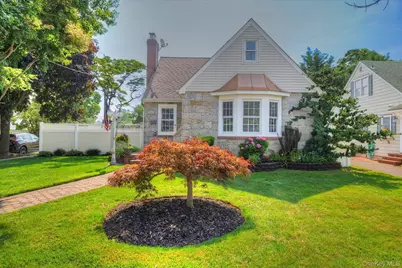 2445 Columbus Avenue, Oceanside, NY 11572 - Photo 3