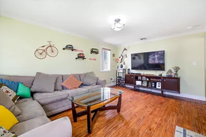 3108 Royal Avenue, Oceanside, NY 11572 - Photo 5