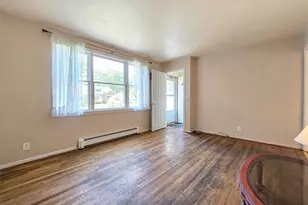 23 Robbins Ave, Islip, NY 11751 - Photo 3