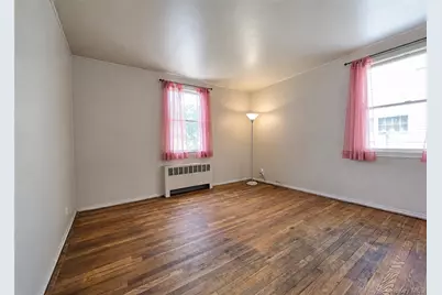 23 Robbins Avenue, Islip, NY 11751 - Photo 7