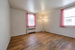 23 Robbins Ave, Islip, NY 11751 - Photo 7