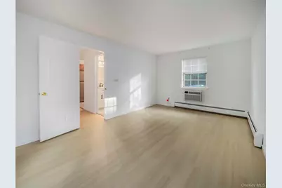1 Doxbury Lane, Suffern, NY 10901 - Photo 17