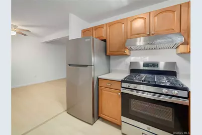 1 Doxbury Lane, Suffern, NY 10901 - Photo 9