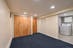 262-09 E Williston Ave, Floral Park, NY 11001 - Photo 21