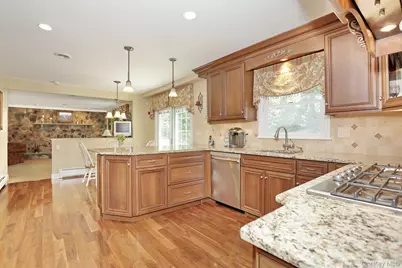 4 Plum Court, Nanuet, NY 10954 - Photo 15