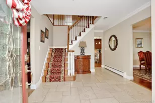 4 Plum Ct, Nanuet, NY 10954 - Photo 3