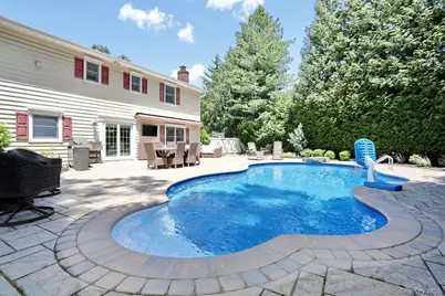 4 Plum Court, Nanuet, NY 10954 - Photo 35