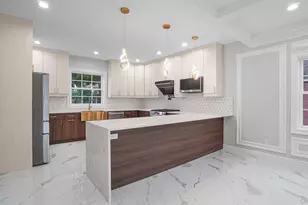 17 Hommell Street S, Valley Stream, NY 11580 - Photo 9