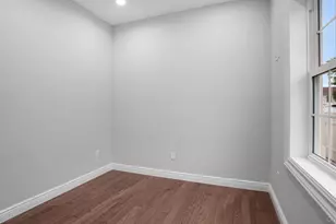 17 Hommell Street S, Valley Stream, NY 11580 - Photo 15