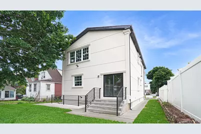 17 Hommell Street S, Valley Stream, NY 11580 - Photo 31