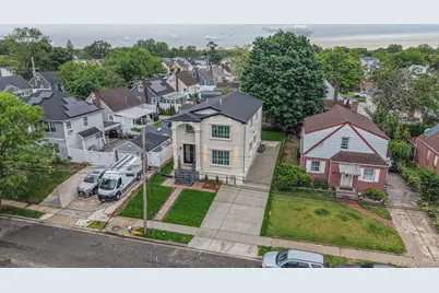 17 Hommell Street S, Valley Stream, NY 11580 - Photo 35