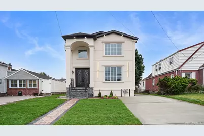 17 Hommell Street S, Valley Stream, NY 11580 - Photo 1