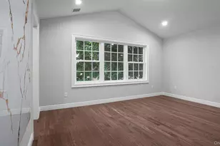 17 Hommell Street S, Valley Stream, NY 11580 - Photo 21