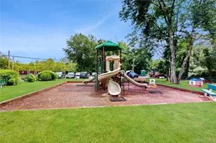 100 Diplomat Dr, Mount Kisco, NY 10549 - Photo 31