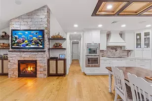 345 Bartley Rd, Mattituck, NY 11952 - Photo 5