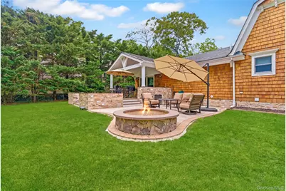 345 Bartley Road, Mattituck, NY 11952 - Photo 23