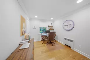 345 Bartley Rd, Mattituck, NY 11952 - Photo 9