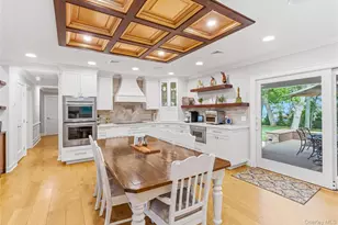 345 Bartley Rd, Mattituck, NY 11952 - Photo 3