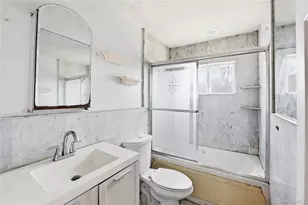 19 Liberty Ave, Selden, NY 11784 - Photo 17