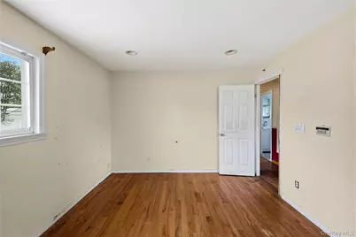 19 Liberty Avenue, Selden, NY 11784 - Photo 21