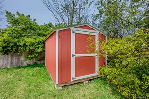 19 Liberty Ave, Selden, NY 11784 - Photo 33
