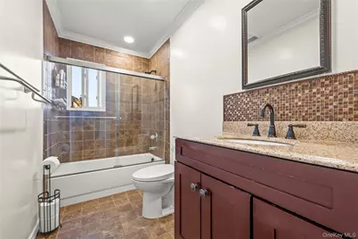 361 Nevada Street, Lindenhurst, NY 11757 - Photo 15