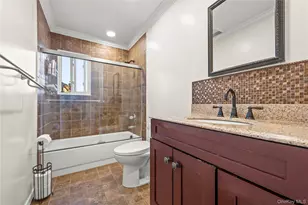 361 Nevada St, Lindenhurst, NY 11757 - Photo 15