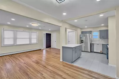 66 Phelps Lane, North Babylon, NY 11703 - Photo 17