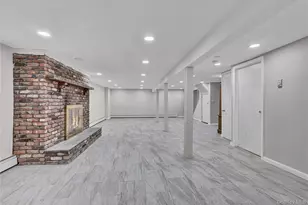 66 Phelps Ln, North Babylon, NY 11703 - Photo 31