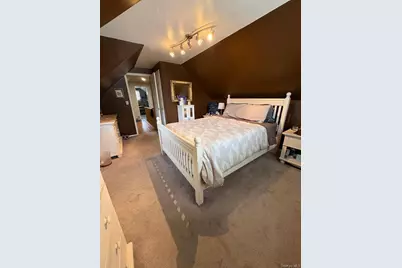 388 1st Avenue, Bayport, NY 11705 - Photo 11