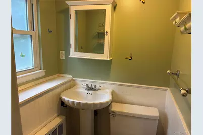 27 Elizabeth Drive, Bethpage, NY 11714 - Photo 15
