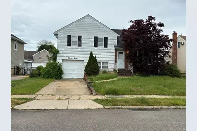 27 Elizabeth Drive, Bethpage, NY 11714 - Photo 1