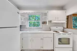 64 Cove Hollow Rd, East Hampton, NY 11937 - Photo 9