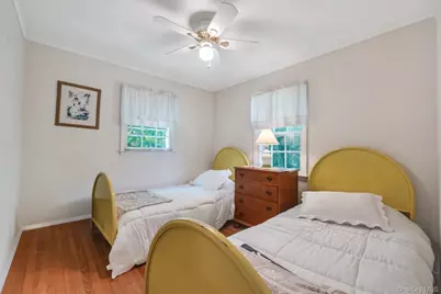 64 Cove Hollow Road, East Hampton, NY 11937 - Photo 15
