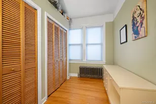 [Address not provided], Bronx, NY 10466 - Photo 3
