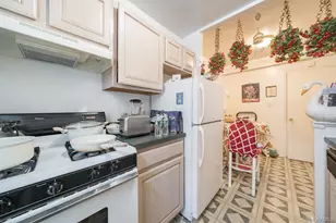 84-01 Main St, Briarwood, NY 11435 - Photo 11