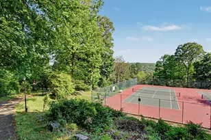 273 Carrollwood Dr, Tarrytown, NY 10591 - Photo 35