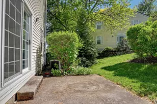 273 Carrollwood Dr, Tarrytown, NY 10591 - Photo 31