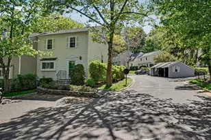 273 Carrollwood Dr, Tarrytown, NY 10591 - Photo 45