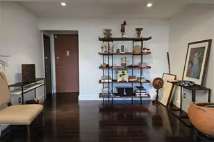 210 E Broadway, Long Beach, NY 11561 - Photo 5