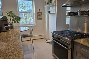 210 E Broadway, Long Beach, NY 11561 - Photo 11