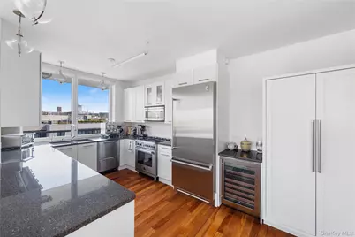 640 W 237th Street #9C, Bronx, NY 10463 - Photo 5
