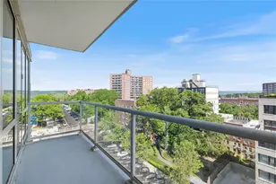 640 W 237th St, Bronx, NY 10463 - Photo 15
