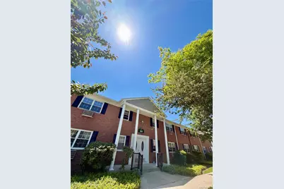 328 Lakeland Avenue #1A, Sayville, NY 11782 - Photo 3
