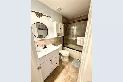 328 Lakeland Avenue #1A, Sayville, NY 11782 - Photo 13