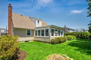 9 Amby Ave, Plainview, NY 11803 - Photo 21