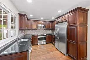 220 Belfast Ln, Ridge, NY 11961 - Photo 21