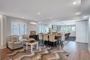 6 Ash Ln, Valley Stream, NY 11581 - Photo 5