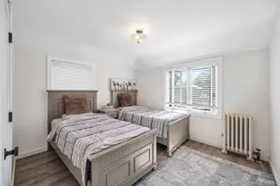 6 Ash Ln, Valley Stream, NY 11581 - Photo 11